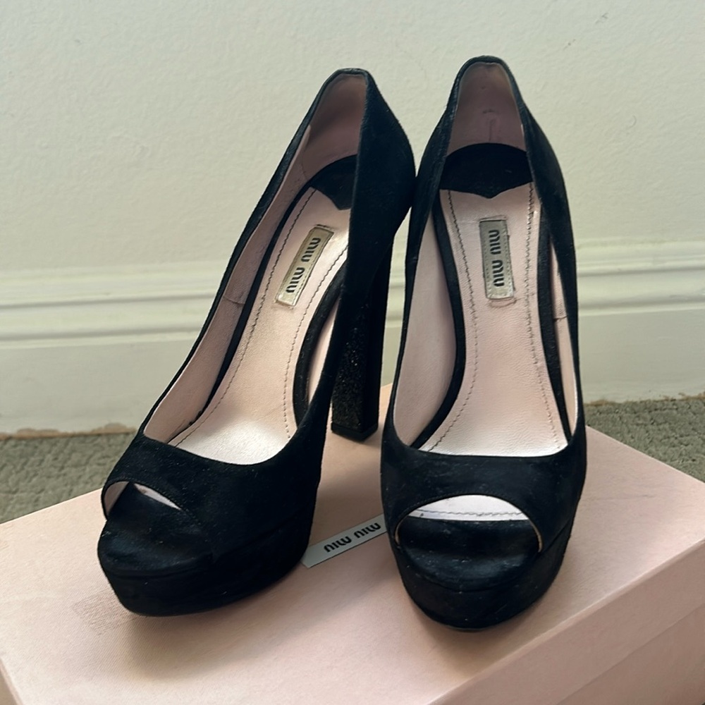 Miu Miu Black Pump Heels size 39.5